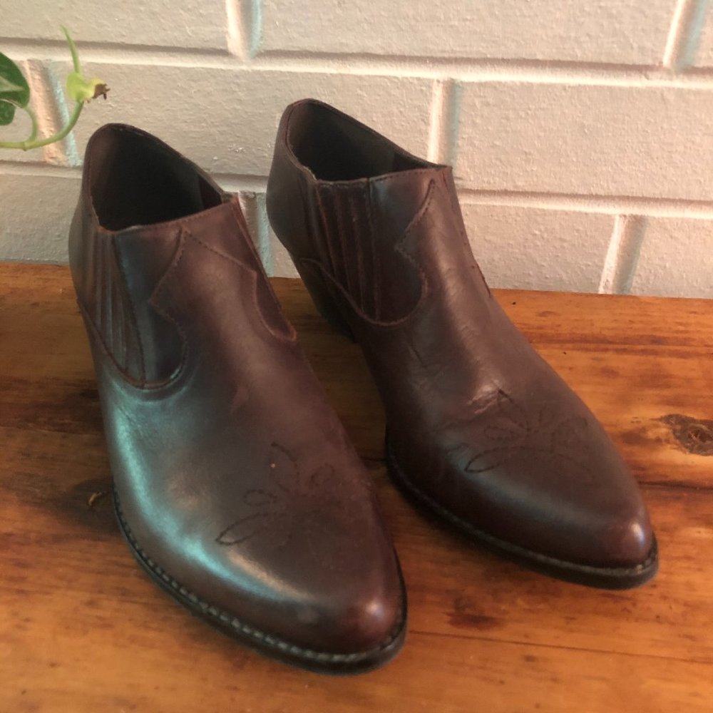 Reba Ankle Boots